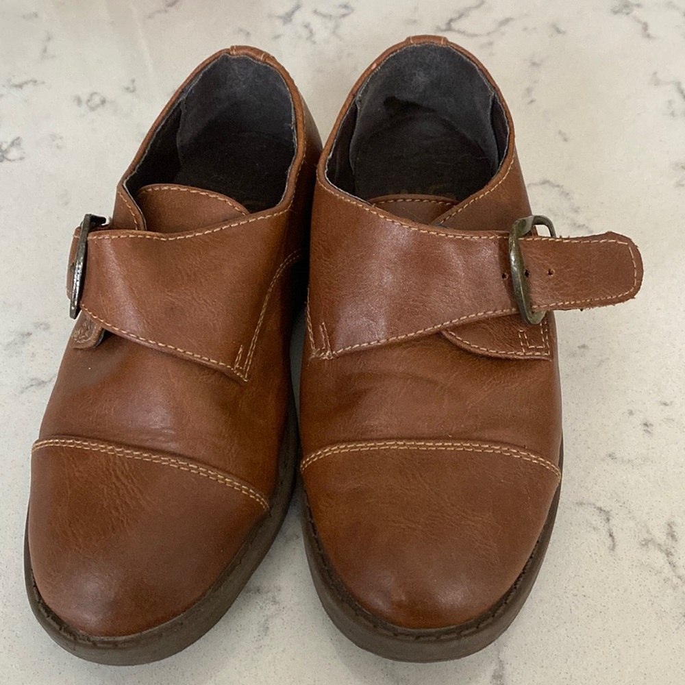 SM New York dress shoes .. Zapatos de vestir para niños 👦